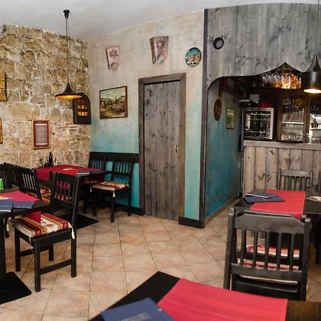 And Lejletul Gostinjska kuća 4*