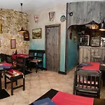 And Lejletul Gostinjska kuća 4*