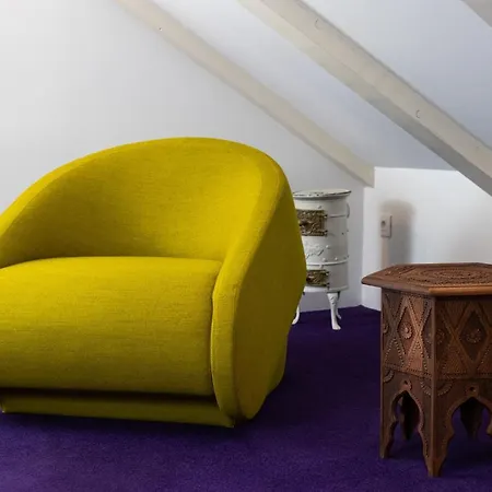 Πανσιόν And Lejletul 4*